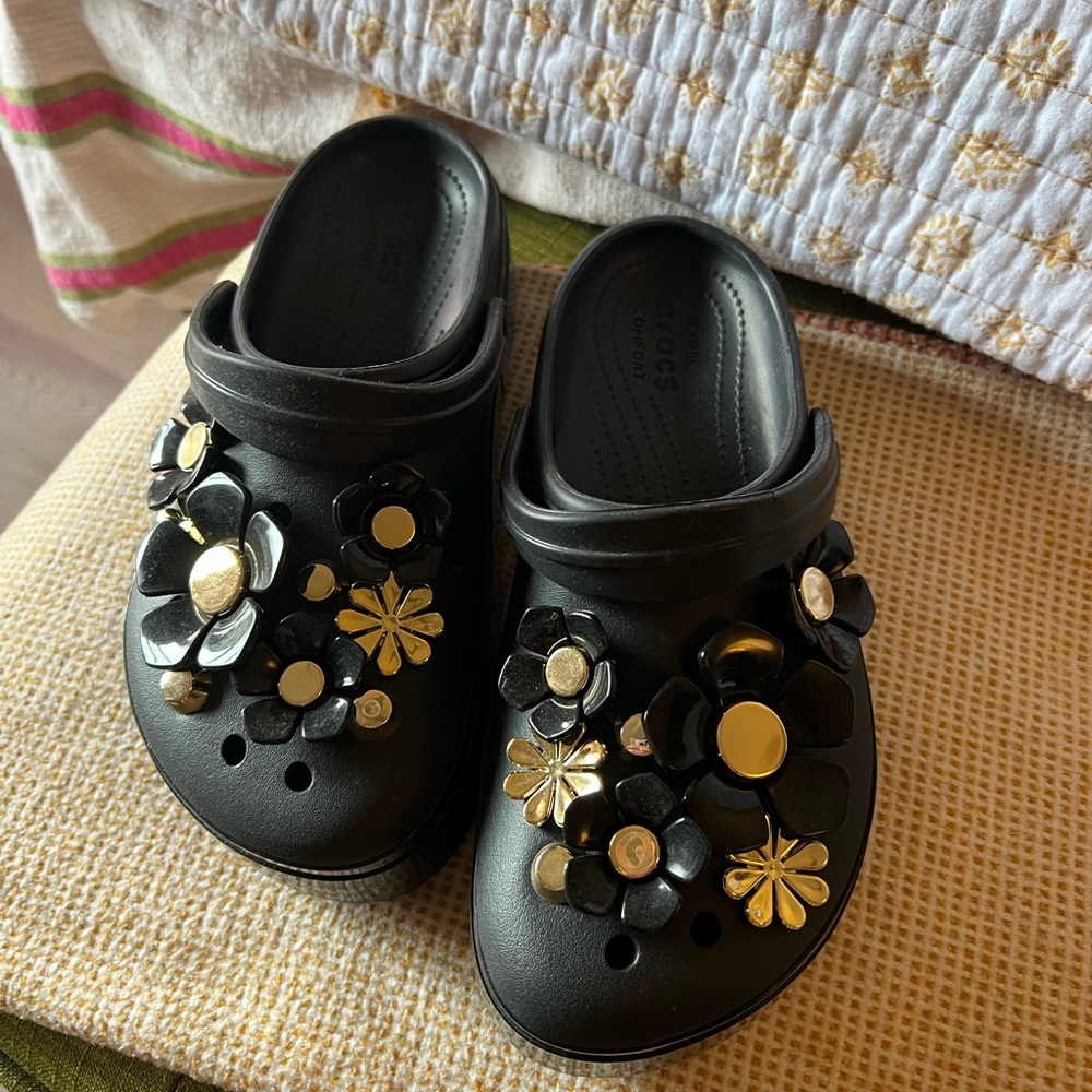 Crocs icon platform mules sz 10